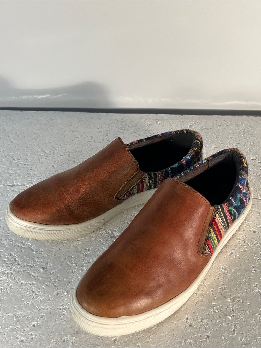Roper SZ9.5 Brown Leather Aztec Canvas Slip-On Sneaker Casual Western Boho Rodeo